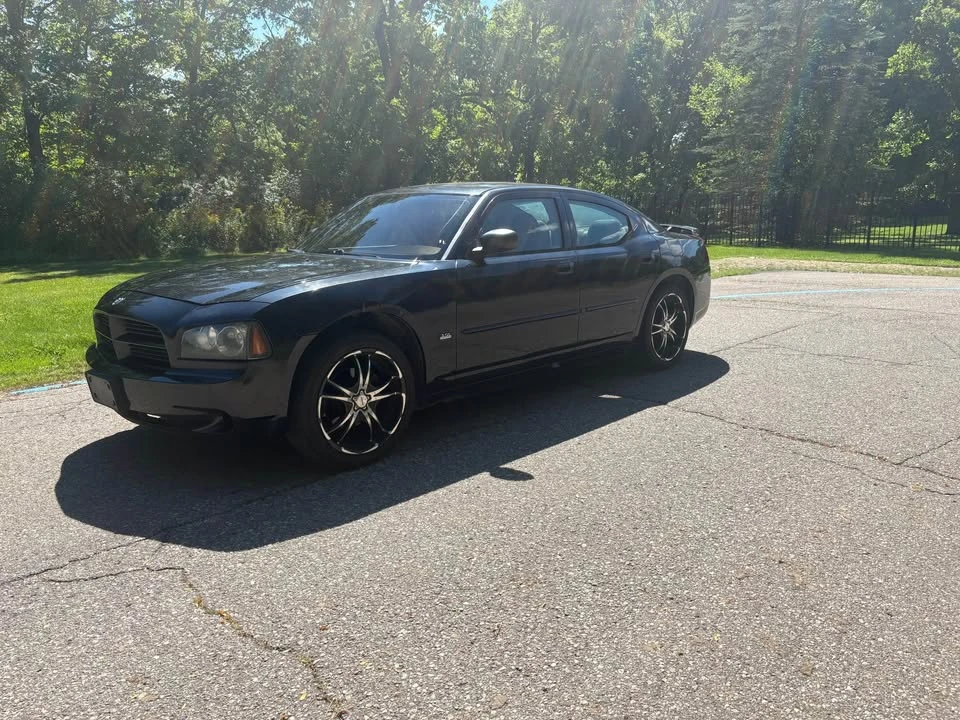 2008 Dodge Charger 6th Gen - Image 14 of 15