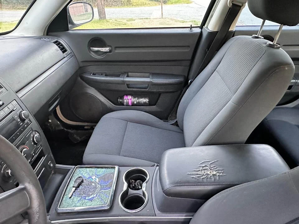 2008 Dodge Charger 6th Gen - Image 7 of 9