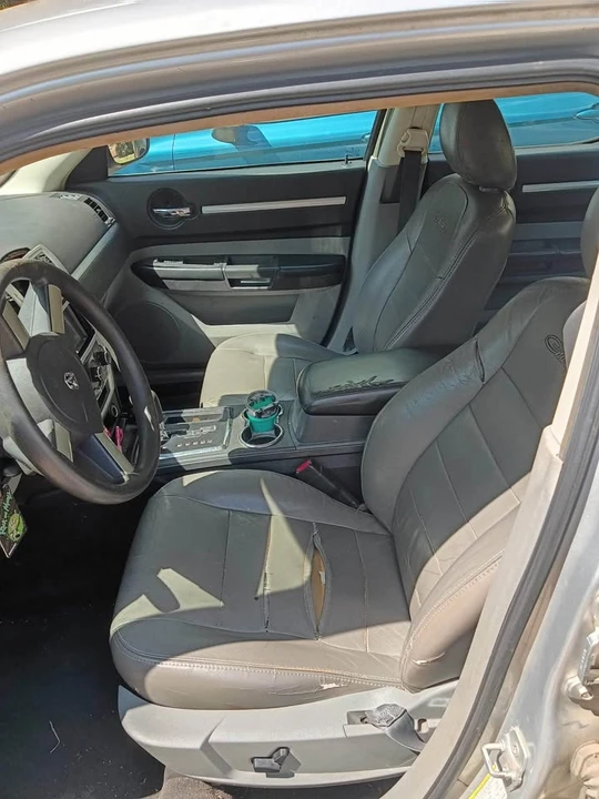 2008 Dodge Charger 6th Gen - Image 3 of 7
