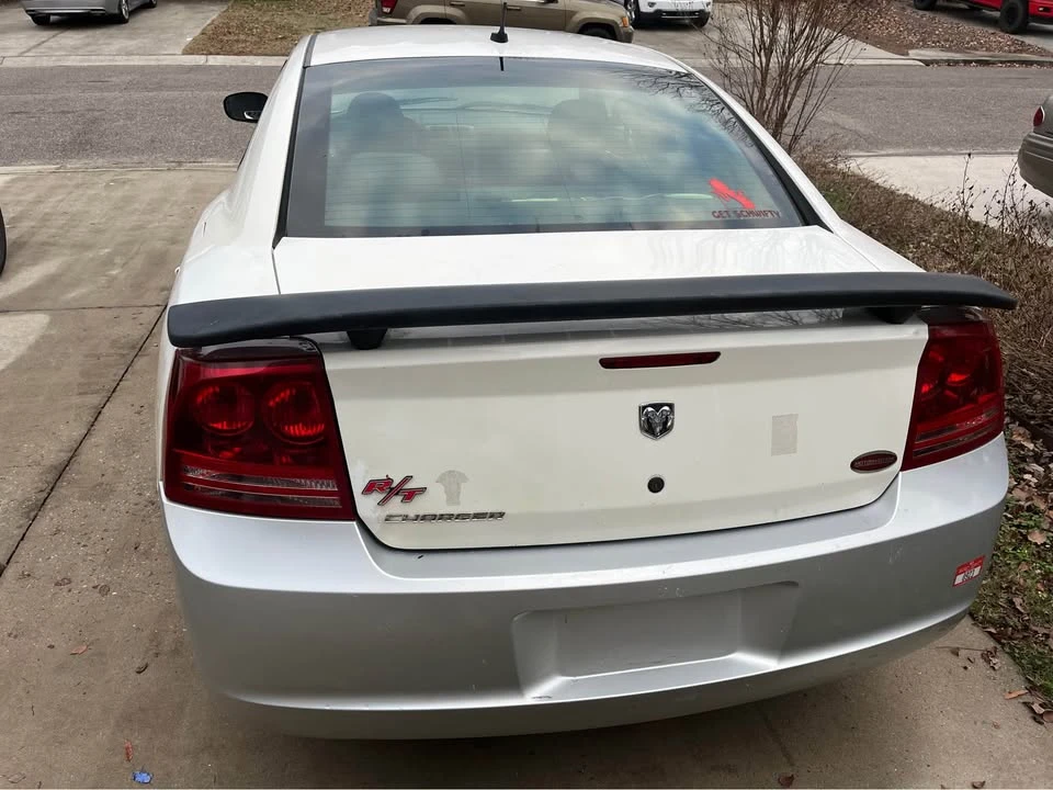 2008 Dodge Charger 6th Gen - Image 5 of 6