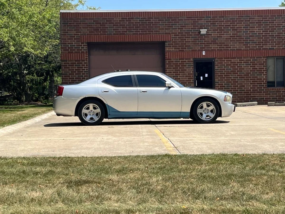 2008 Dodge Charger 6th Gen - Image 6 of 8