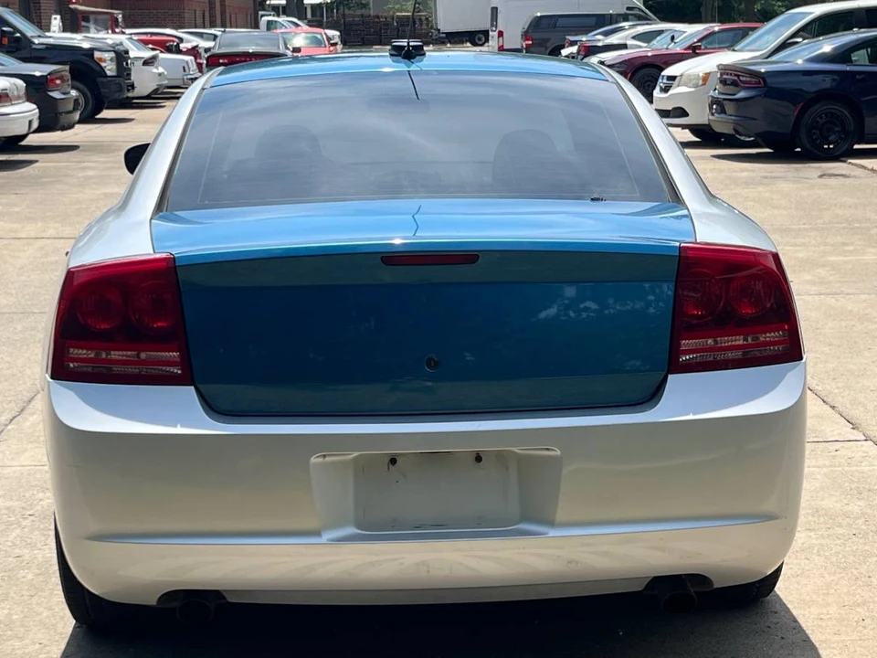 2008 Dodge Charger 6th Gen - Image 5 of 8