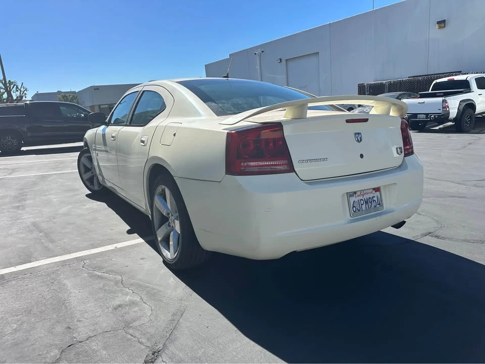 2008 Dodge Charger 6th Gen - Image 4 of 8