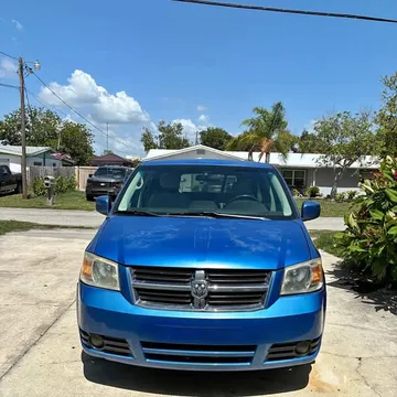 2008 Dodge Grand Caravan SXT Minivan 4D