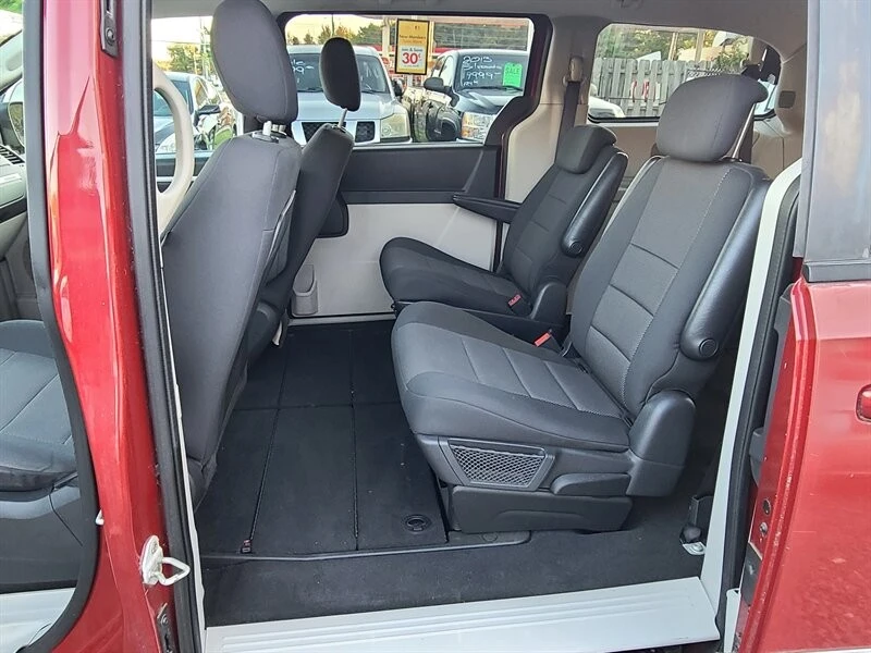 2008 Dodge Caravan - Image 12 of 19