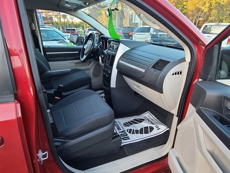 2008 Dodge Caravan - Image 13 of 19