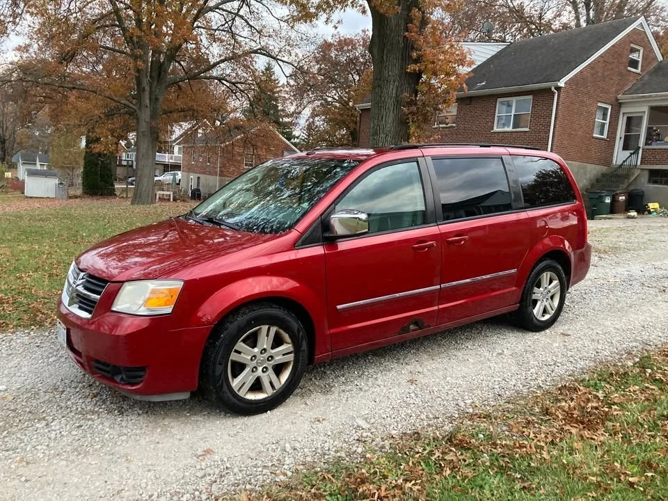2008 Dodge Caravan - Image 2 of 13