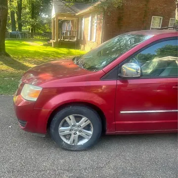 2008 Dodge Grand Caravan SXT Minivan 4D