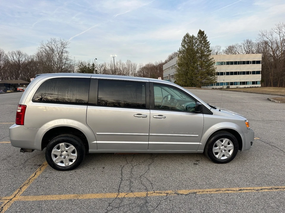 2008 Dodge Caravan - Image 3 of 20