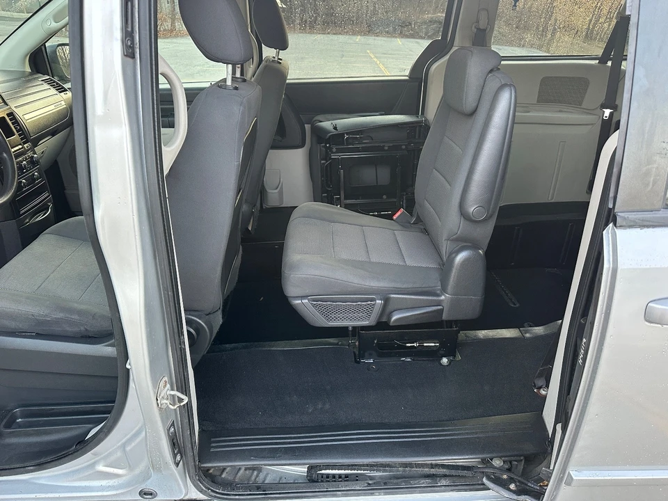 2008 Dodge Caravan - Image 15 of 20