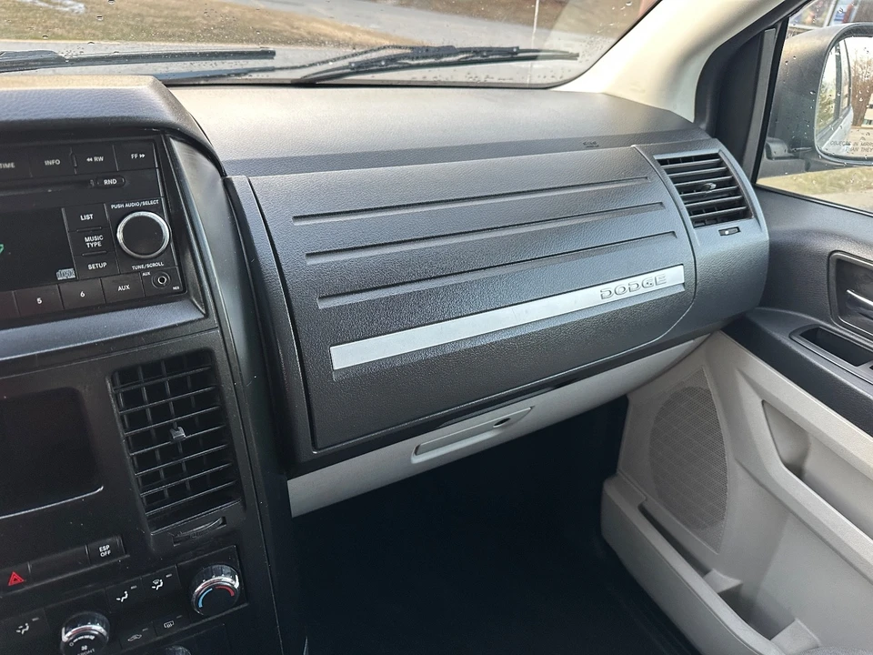 2008 Dodge Caravan - Image 12 of 20