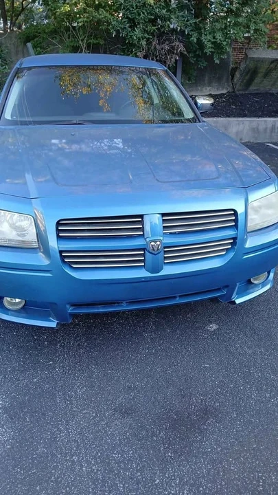 2008 Dodge Magnum 2nd Gen Wagon - Image 2 of 3