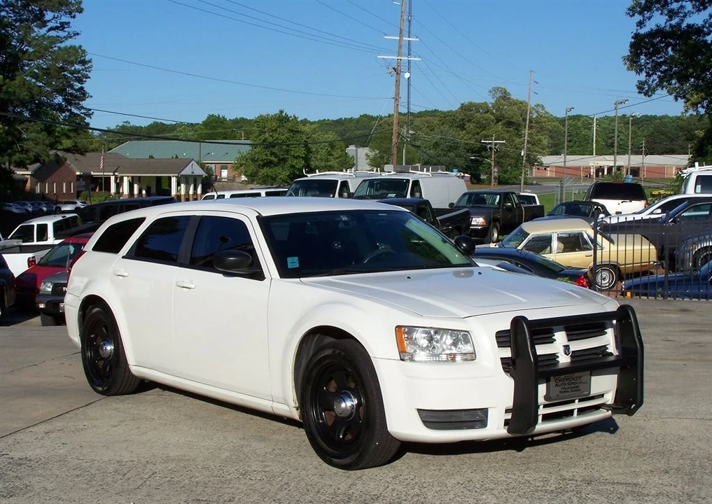 2008 Dodge Magnum 2nd Gen Wagon - Image 3 of 31