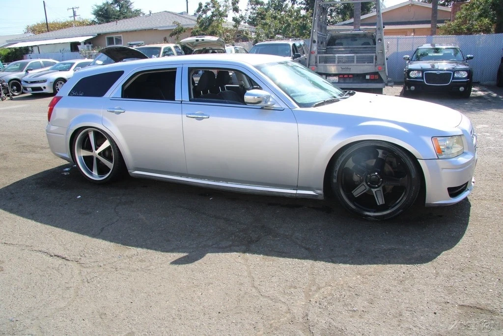 2008 Dodge Magnum 2nd Gen Wagon - Image 7 of 21
