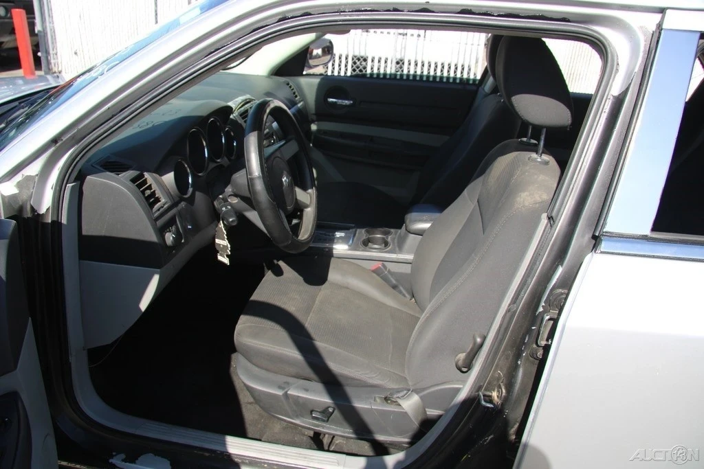 2008 Dodge Magnum 2nd Gen Wagon - Image 12 of 21