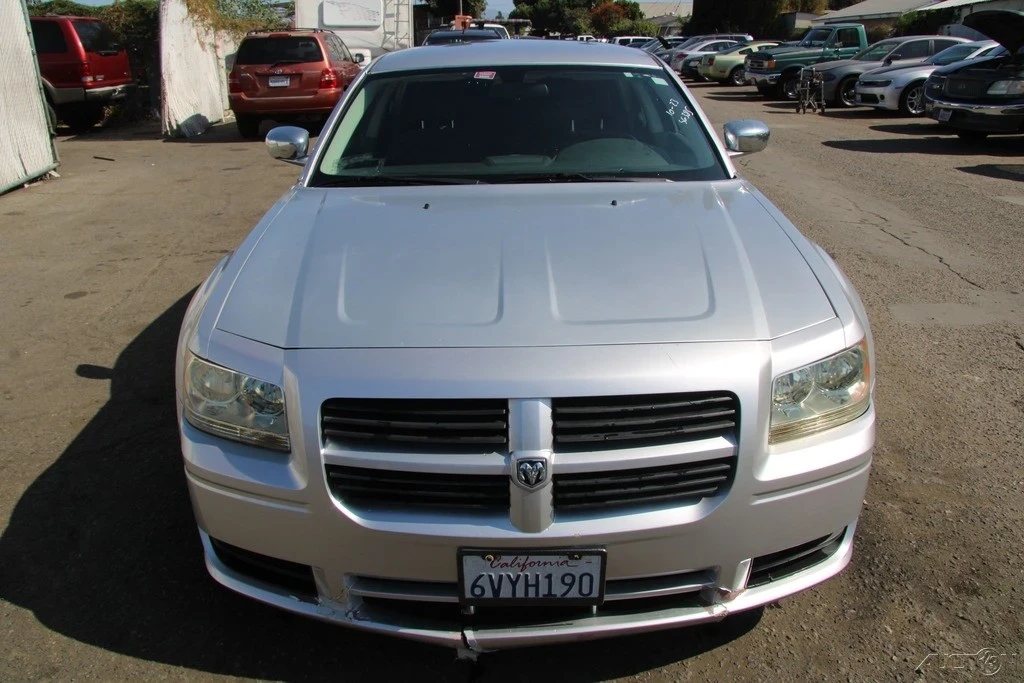 2008 Dodge Magnum 2nd Gen Wagon - Image 9 of 21