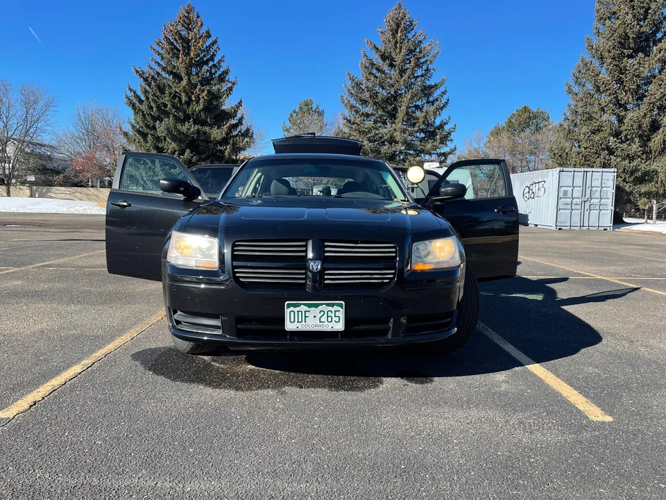 2008 Dodge Magnum 2nd Gen Wagon - Image 9 of 18