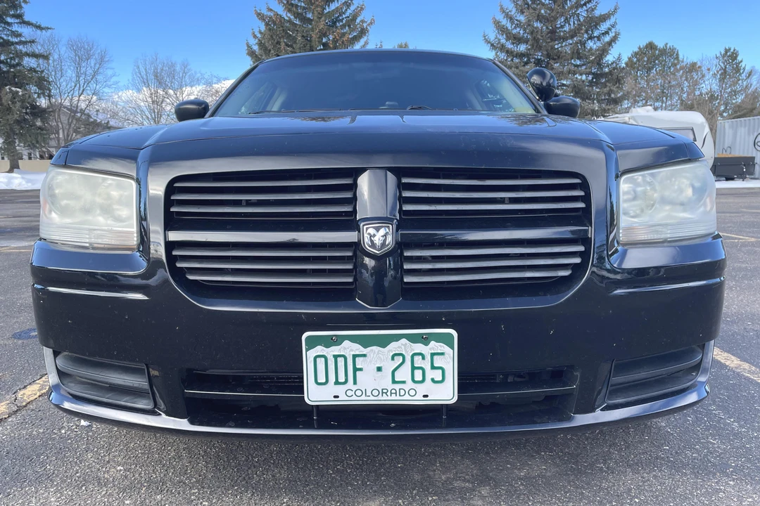 2008 Dodge Magnum 2nd Gen Wagon - Image 3 of 18