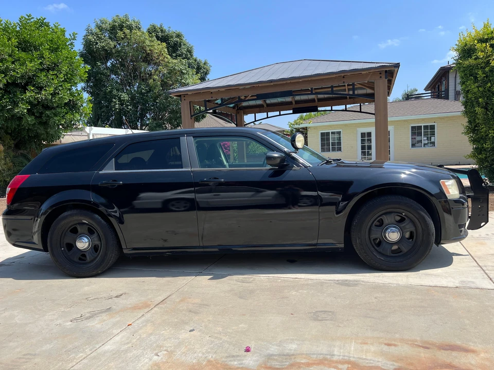 2008 Dodge Magnum 2nd Gen Wagon - Image 11 of 31