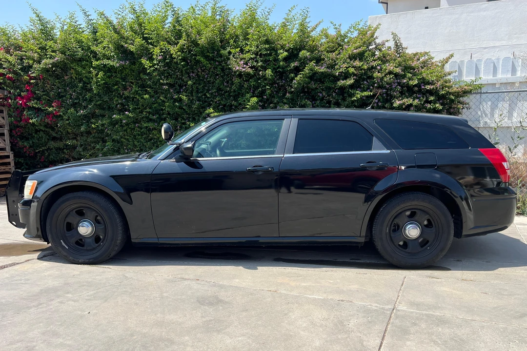 2008 Dodge Magnum 2nd Gen Wagon - Image 3 of 31