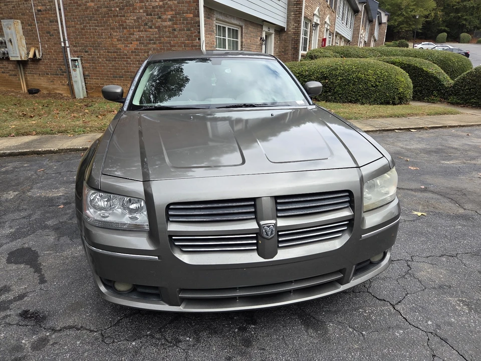 2008 Dodge Magnum 2nd Gen Wagon - Image 2 of 13