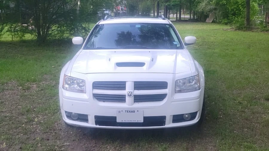 2008 Dodge Magnum 2nd Gen Wagon - Image 2 of 9