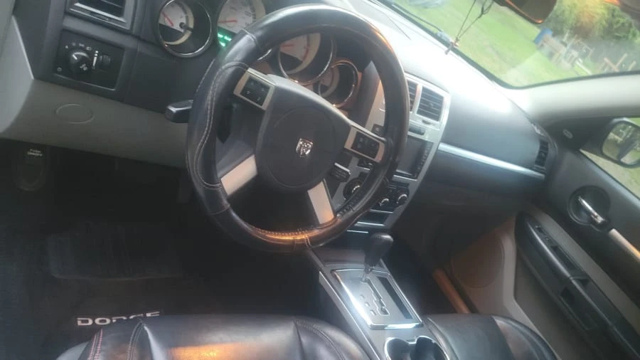 2008 Dodge Magnum 2nd Gen Wagon - Image 6 of 9