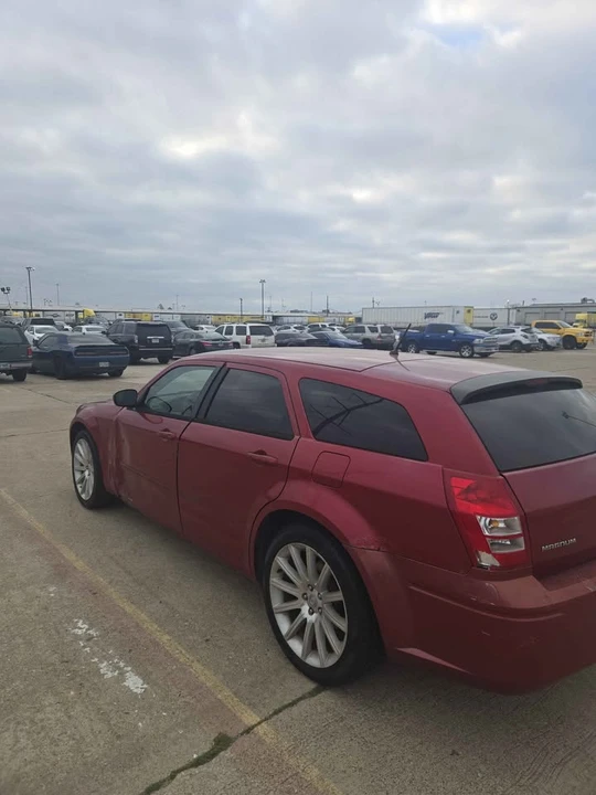 2008 Dodge Magnum 2nd Gen Wagon - Image 6 of 10