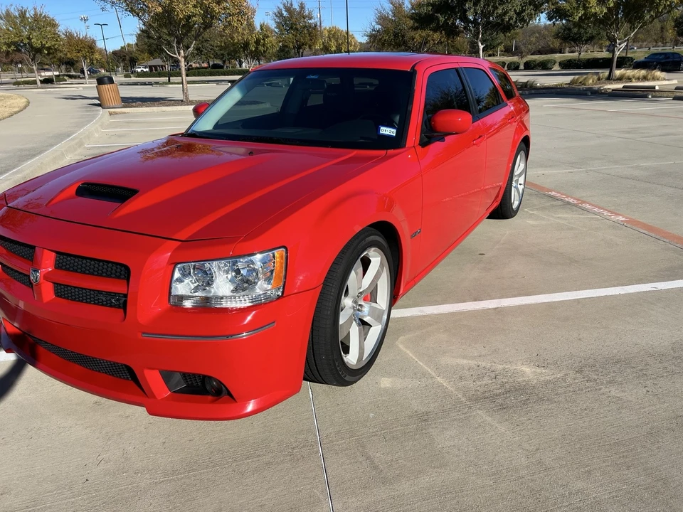 2008 Dodge Magnum SRT8 2nd Gen - Image 3 of 21