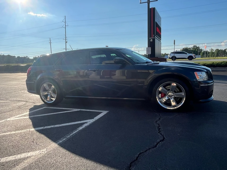 2008 Dodge Magnum SRT8 2nd Gen - Image 8 of 31