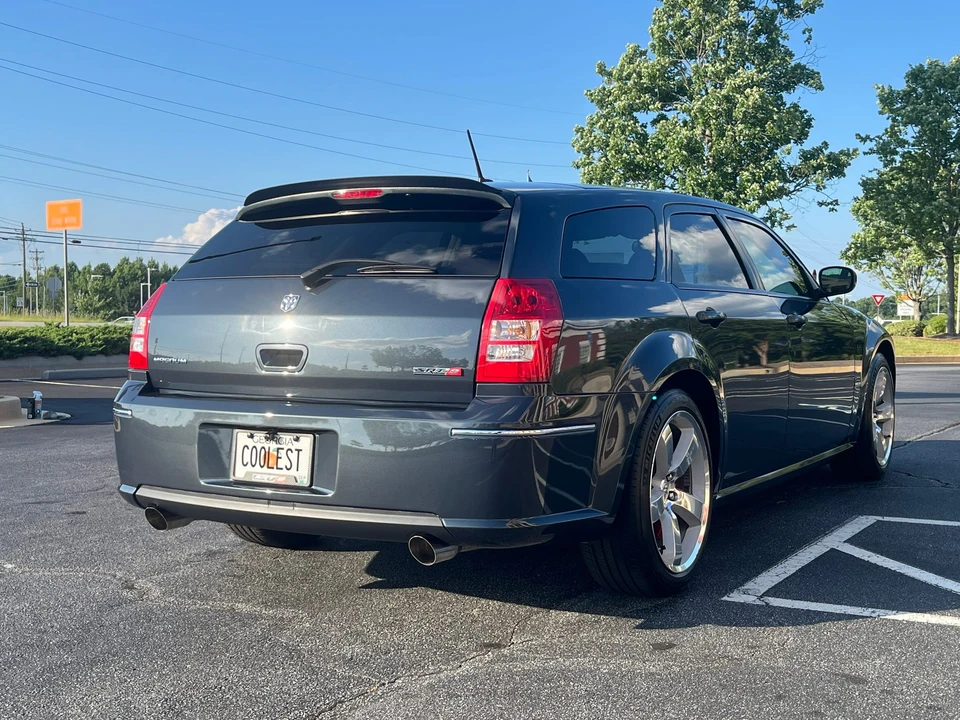 2008 Dodge Magnum SRT8 2nd Gen - Image 11 of 31