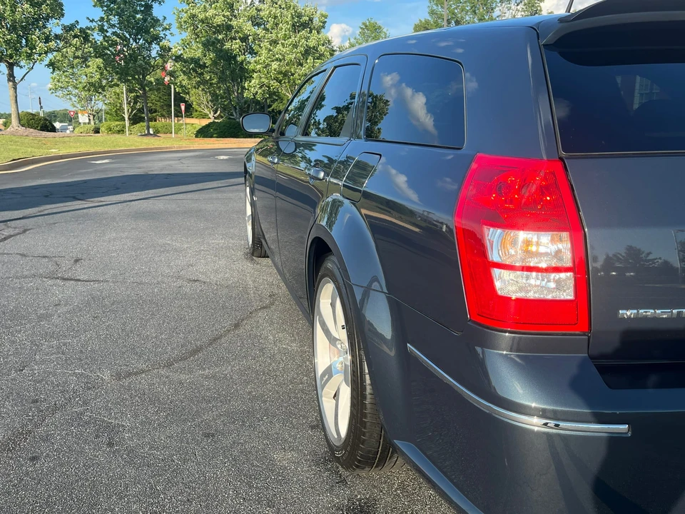 2008 Dodge Magnum SRT8 2nd Gen - Image 30 of 31