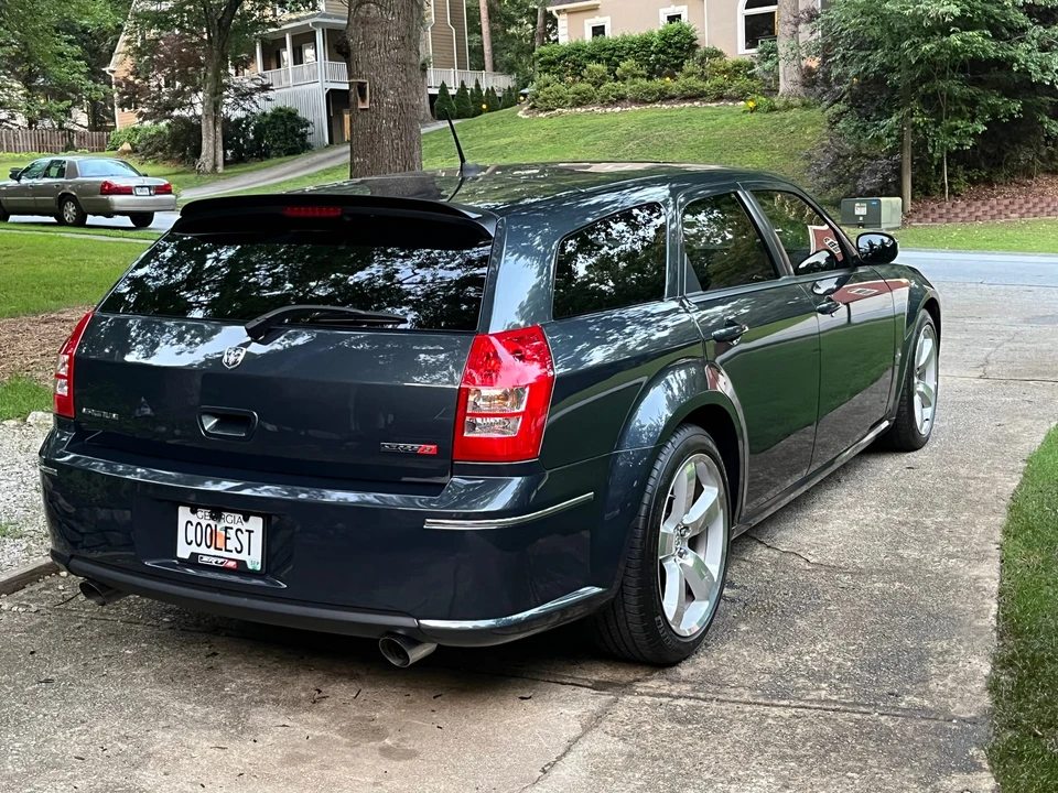 2008 Dodge Magnum SRT8 2nd Gen - Image 12 of 31