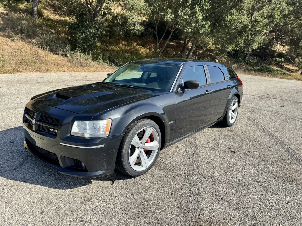 2008 Dodge Magnum SRT8 2nd Gen - Image 11 of 31