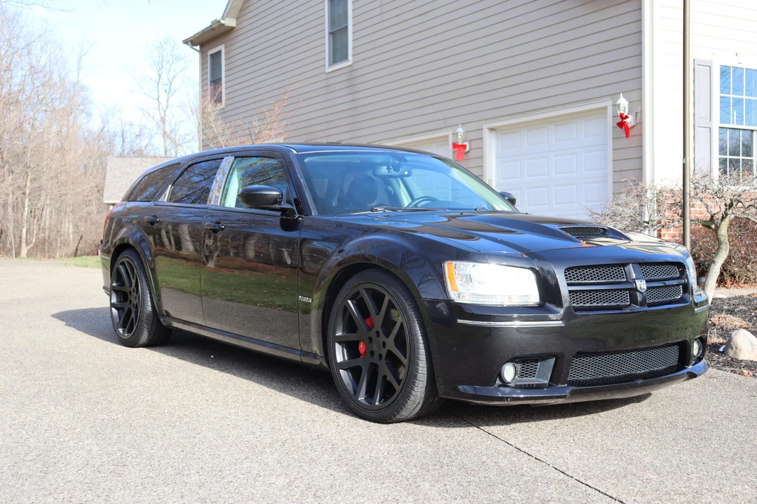 2008 Dodge Magnum SRT8 2nd Gen - Image 15 of 31