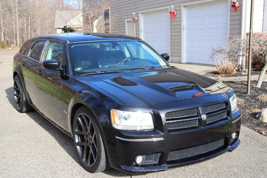 2008 Dodge Magnum SRT8 2nd Gen - Image 14 of 31