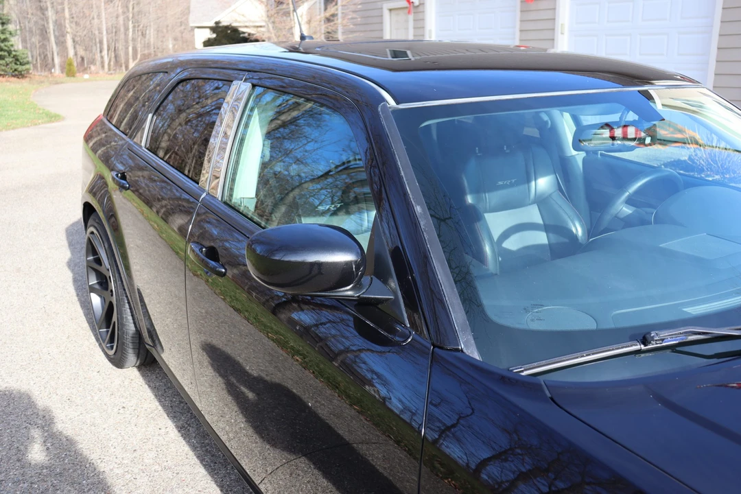 2008 Dodge Magnum SRT8 2nd Gen - Image 20 of 31