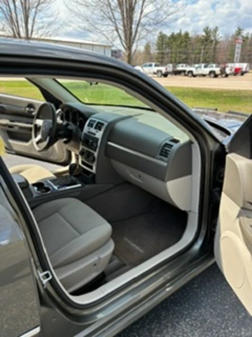 2008 Dodge Magnum 2nd Gen Wagon - Image 7 of 20