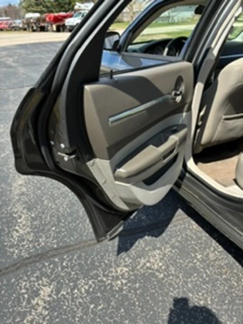 2008 Dodge Magnum 2nd Gen Wagon - Image 19 of 20