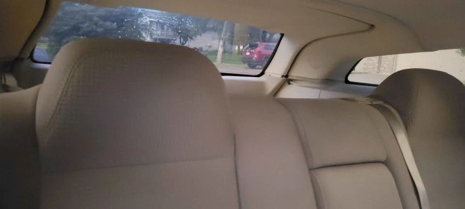 2008 Dodge Magnum 2nd Gen Wagon - Image 9 of 17