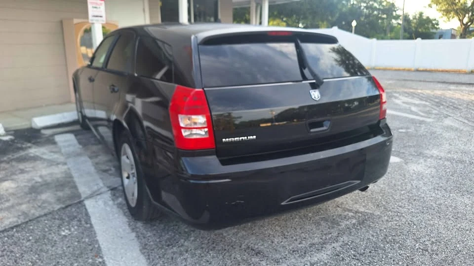 2008 Dodge Magnum 2nd Gen Wagon - Image 4 of 9