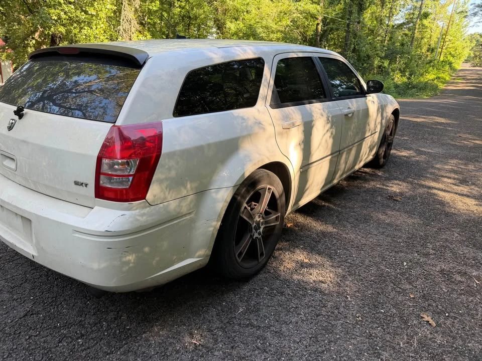 2008 Dodge Magnum 2nd Gen Wagon - Image 4 of 7