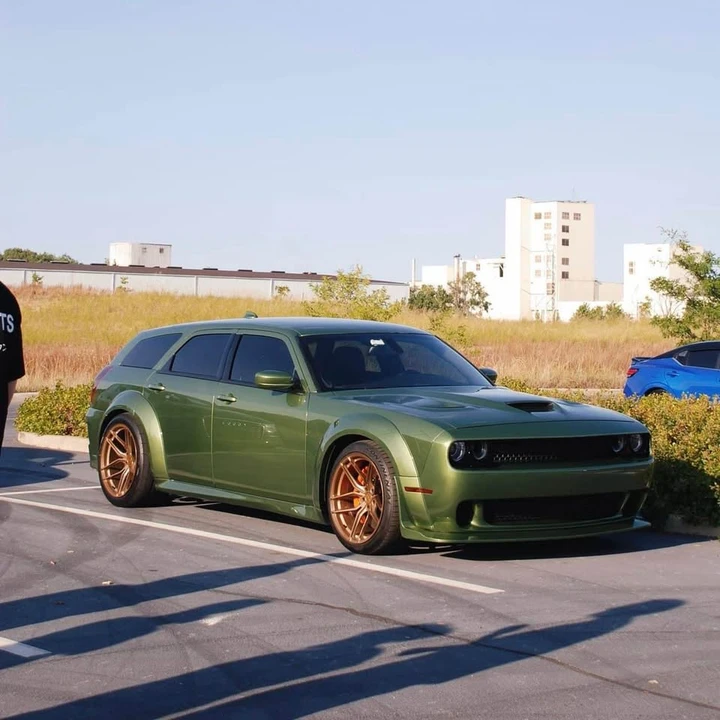 2008 Dodge Magnum 2nd Gen Wagon - Image 3 of 18
