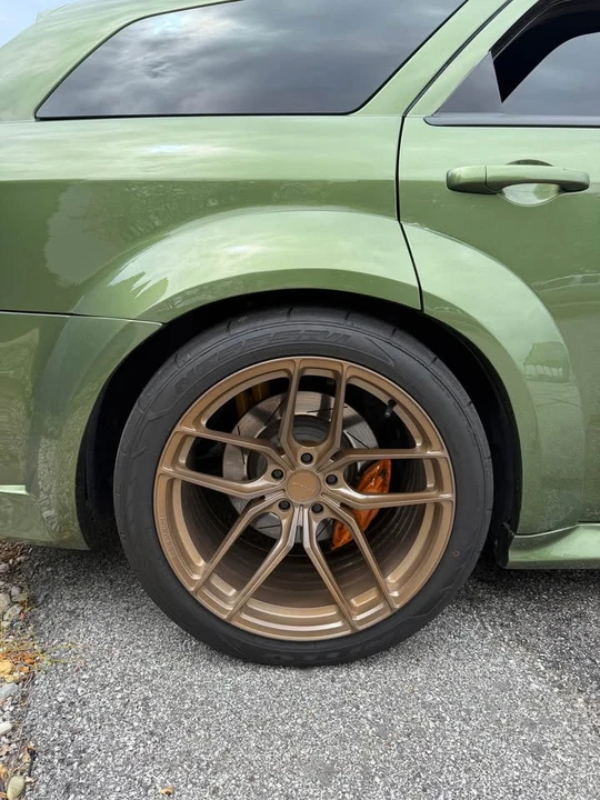 2008 Dodge Magnum 2nd Gen Wagon - Image 13 of 18
