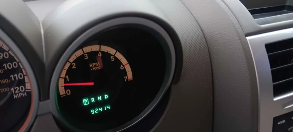 2008 Dodge Nitro - Image 9 of 11