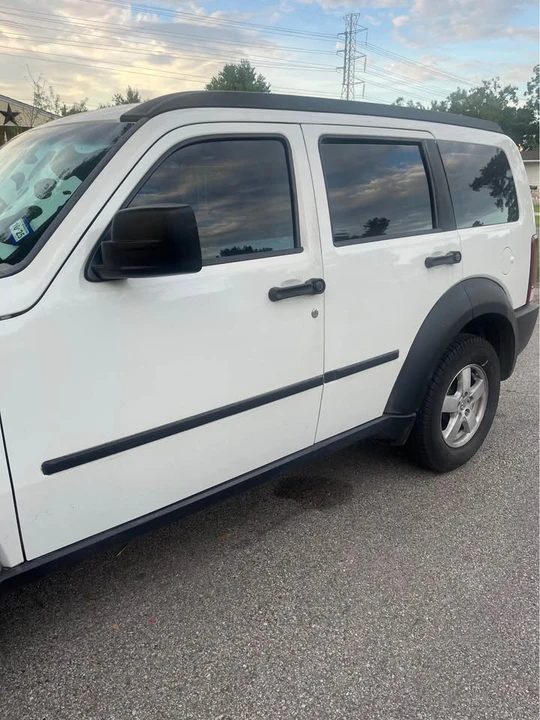 2008 Dodge Nitro - Image 2 of 6