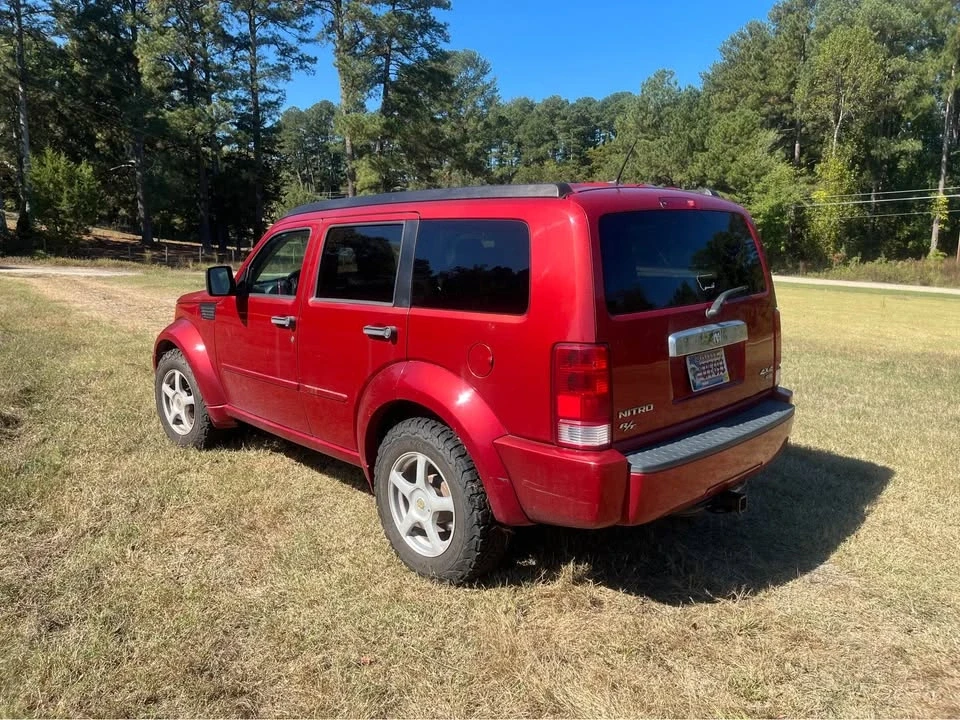 2008 Dodge Nitro - Image 3 of 10