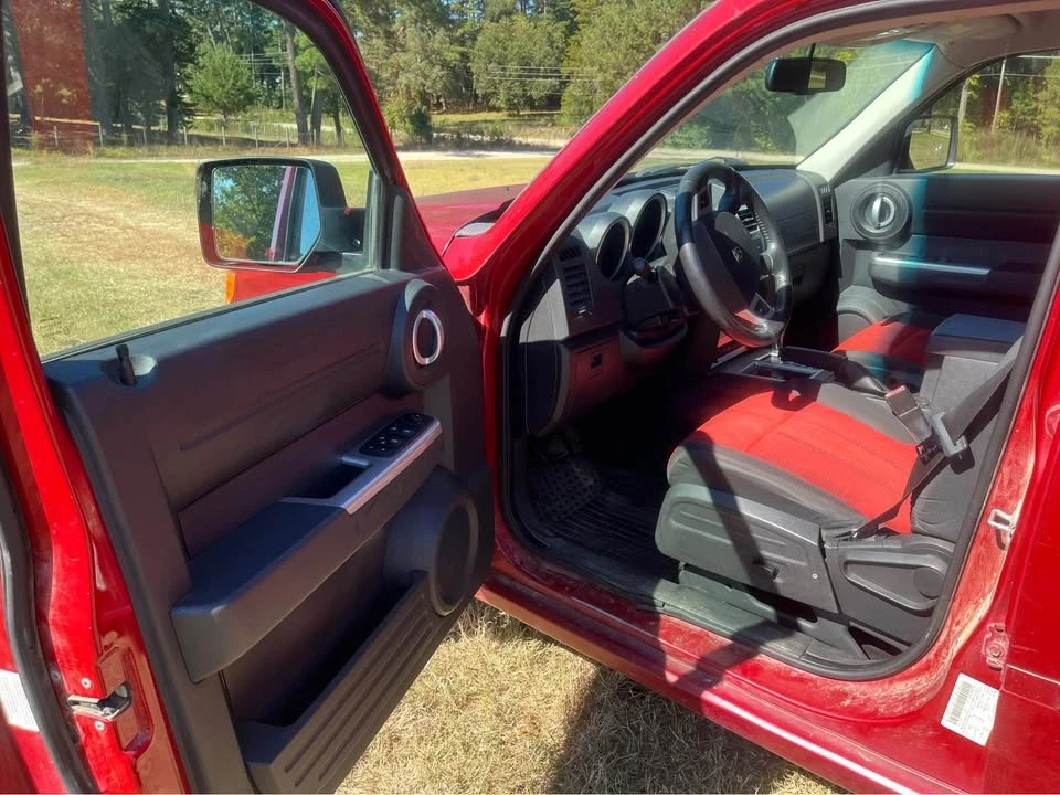 2008 Dodge Nitro - Image 6 of 10