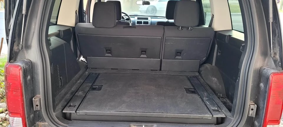 2008 Dodge Nitro - Image 5 of 11