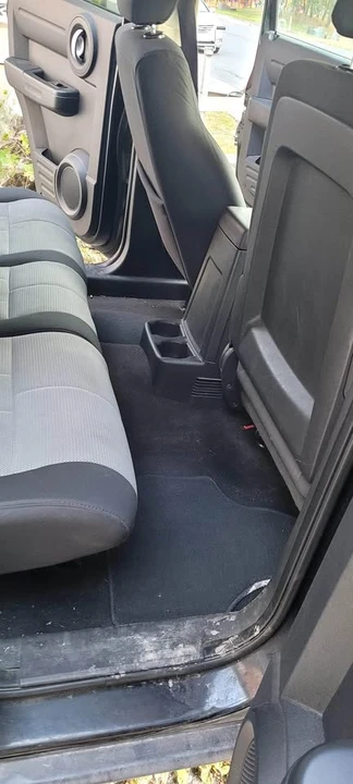 2008 Dodge Nitro - Image 6 of 11